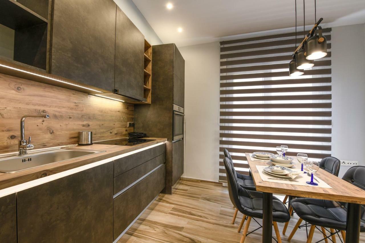Adell Luxury Apartments Kavala Eksteriør billede